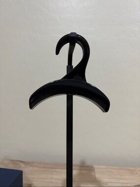 Black Purse Hangers